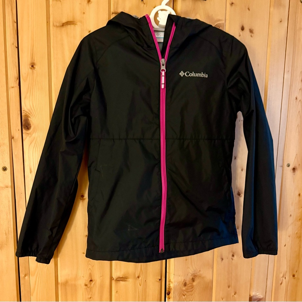 Columbia Kids Raincoat in Black with Pink Zipper sizeS 7-8